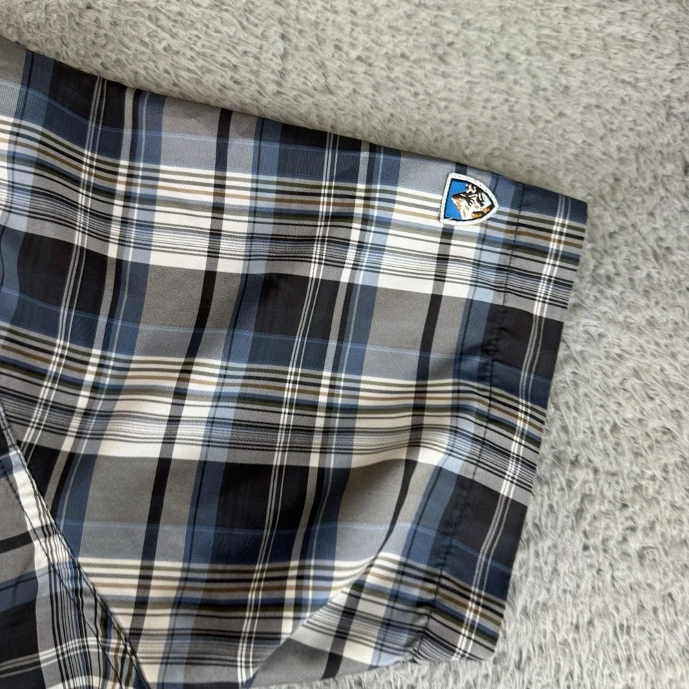 KUHL Men's Large Blue Plaid Short Sleeve Button Up Shirt Outdoor‎ Pockets